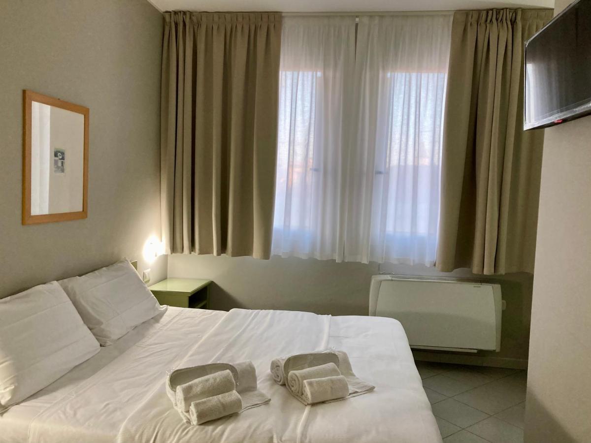 Hotel Primo Campi Bisenzio Eksteriør bilde